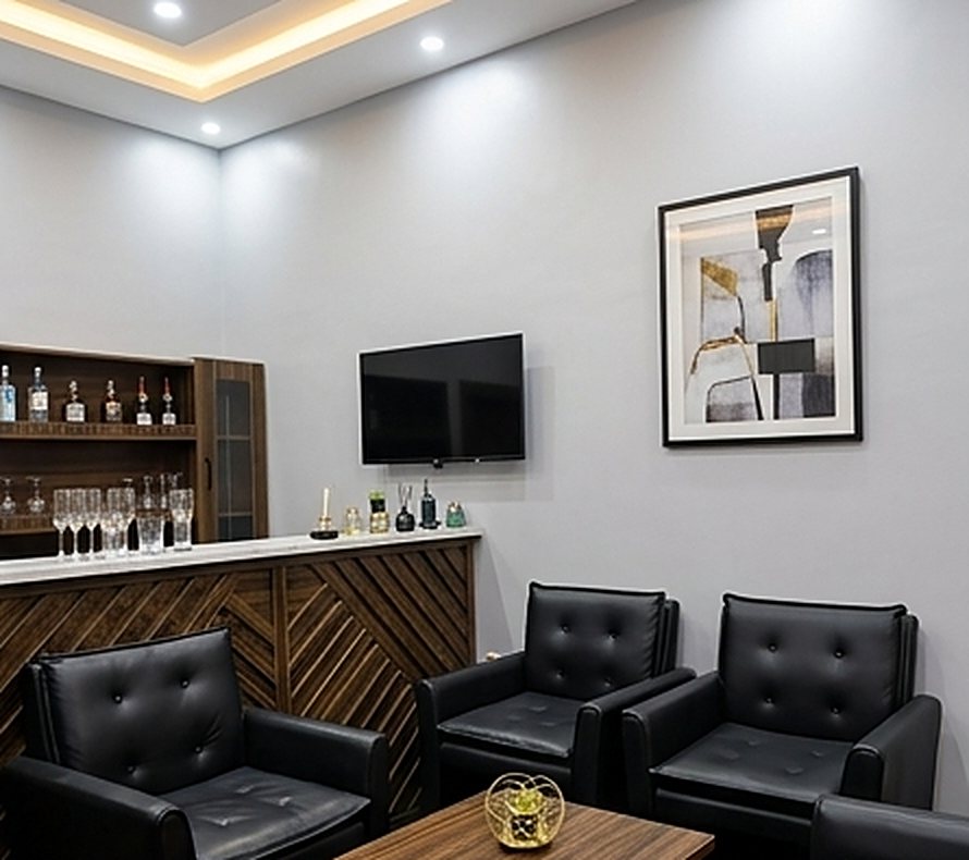 Bar lounge with leather armchairs